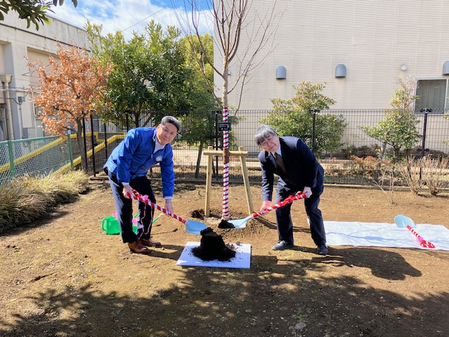 桜植樹セレモニー